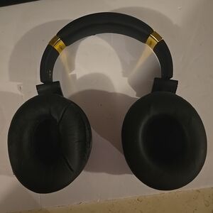 Cowin E8 Perfect Quiet Active Noise Cancelling Bluetooth Headphones, Black/Gold